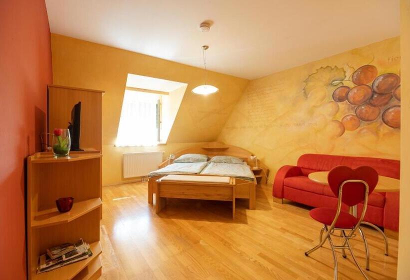 חדר משפחתי, Winzerhof Strablegg