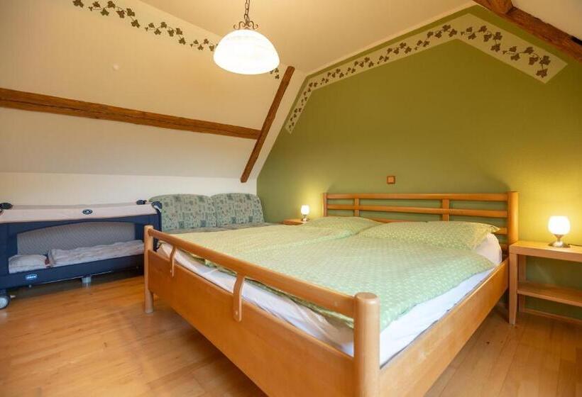 סוויטה משפחתית, Winzerhof Strablegg