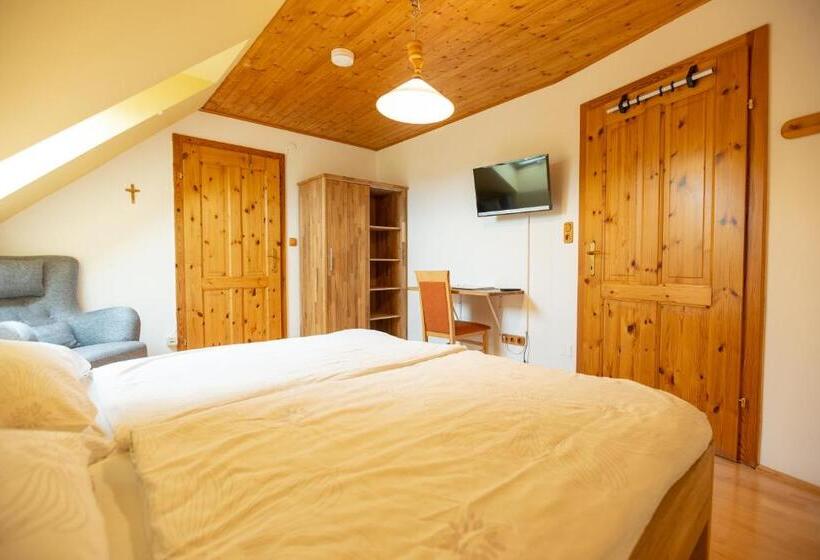 חדר בסיסי, Winzerhof Strablegg