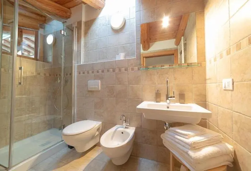 ４ベッドルームクラシックタイプ, Limarò B&b