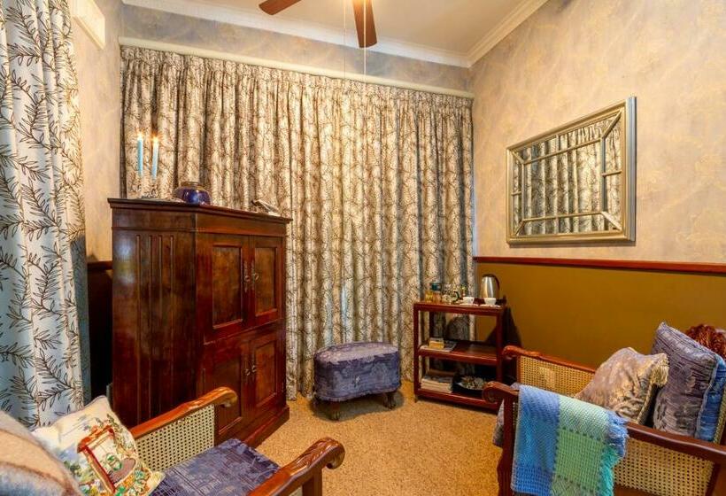 Люкс Deluxe Кровать Кинг, Kilmorna Manor Guest House