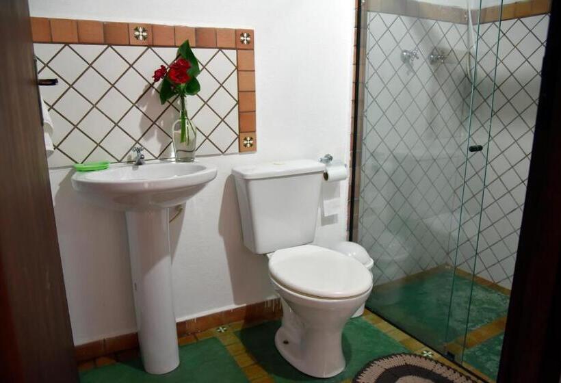 Quarto Triplo Estandar, Pousada Paraiso Do Alto