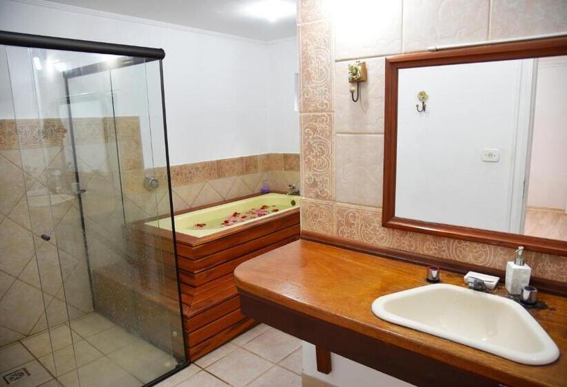 Suíte Cama King, Pousada Paraiso Do Alto