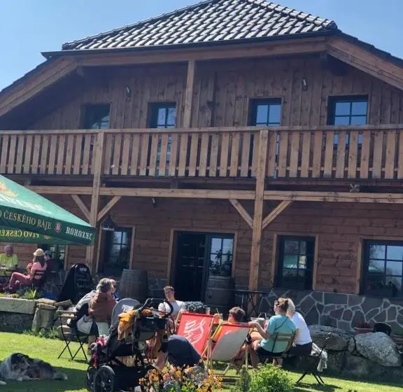 デラックスルーム, Penzion Farma žleby