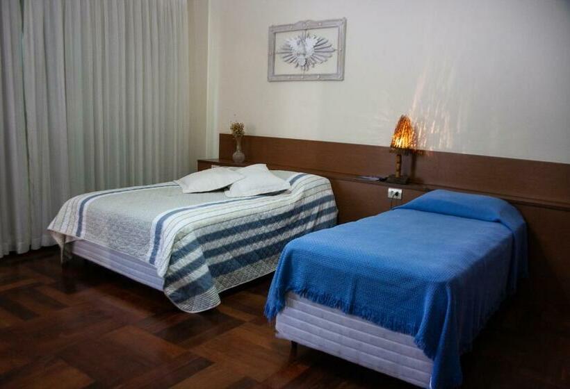 اتاق استاندارد سه نفره, Apart Hotel água Limpa