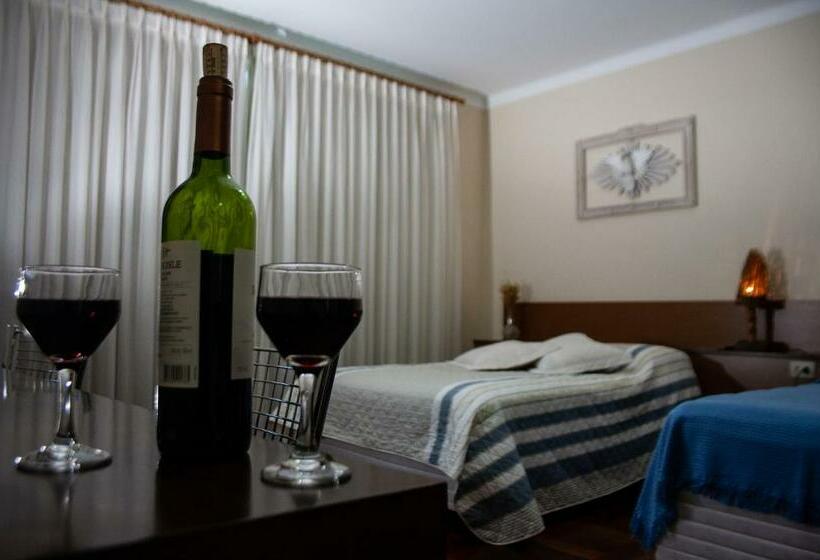 Номер Стандарт Трехместный, Apart Hotel água Limpa