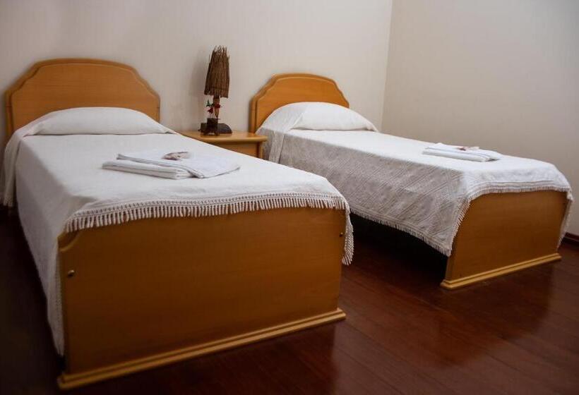 Апартаменты 3 Спальни, Apart Hotel água Limpa