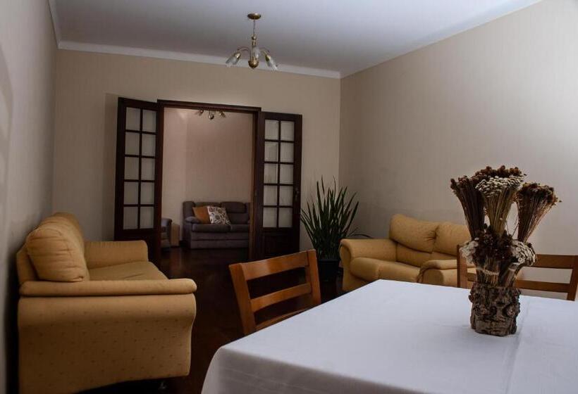 Апартаменты 3 Спальни, Apart Hotel água Limpa