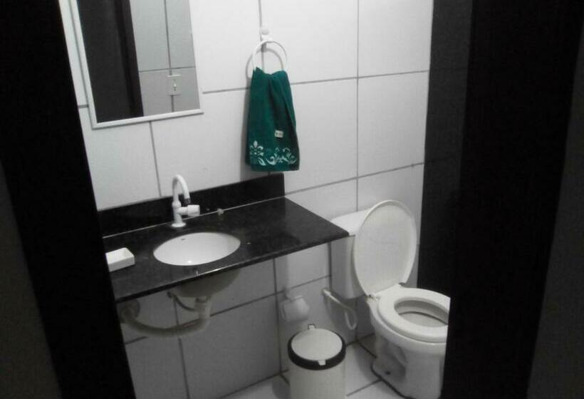 جناح, Casa Do Mochileiro Airport Hostel & Pousada