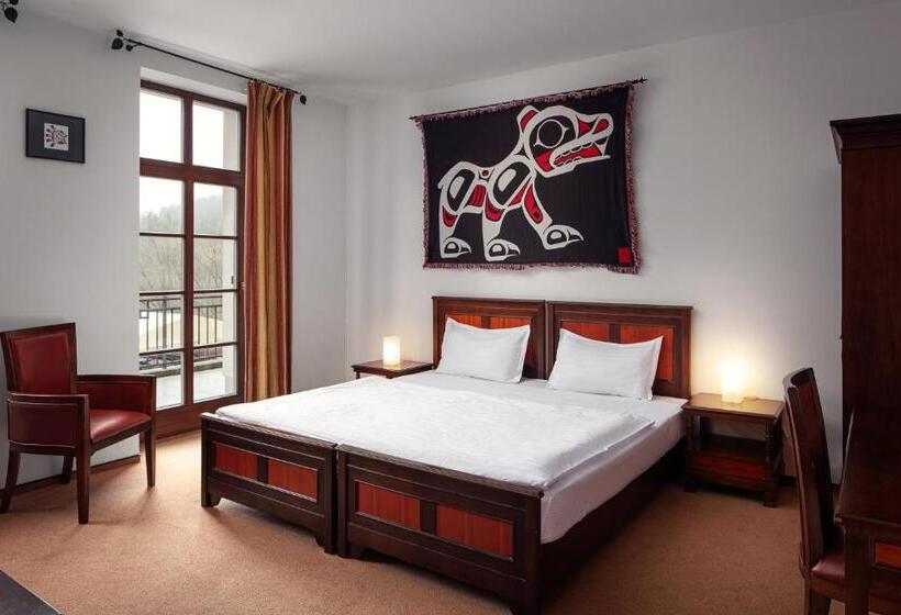 סוויטת 2 חדרי שינה, Javor