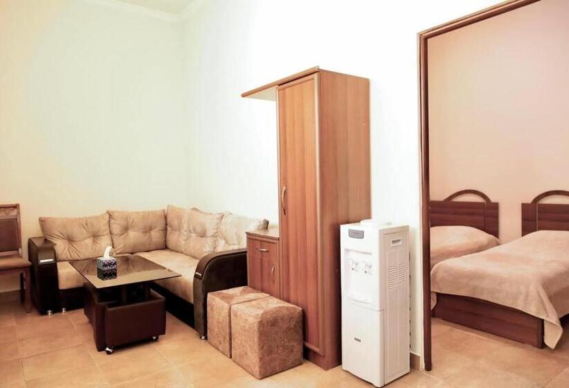 غرفة قياسية, Marishok