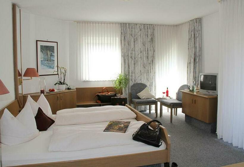 Номер Стандарт, Restaurant Zum Schwan