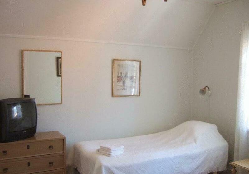 标准间, Rönninge Gård