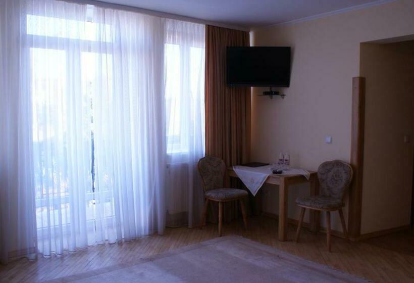 جناح عائلي, Zorepad