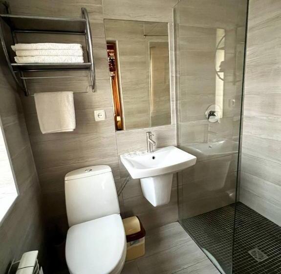 غرفة كومفورت ثلاثية, Zorepad