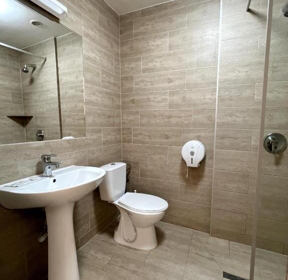 غرفة كلاسيكية رباعية, Zorepad