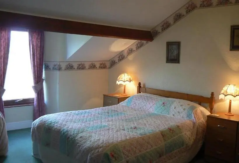 バス共有のスタンダードルーム, Forest How Guest House