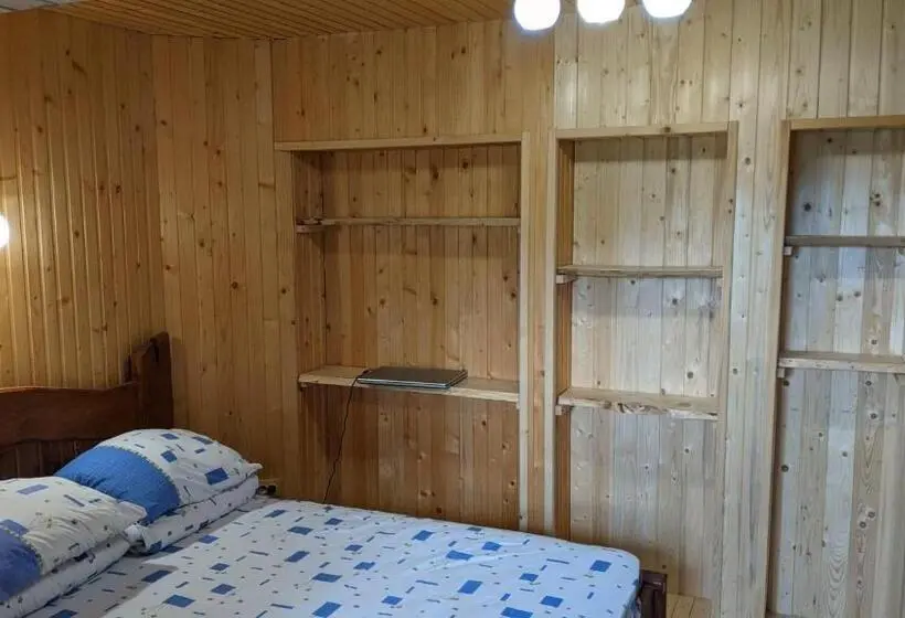 Standard-huone Puutarhanäkymä, Gostynna Rodyna