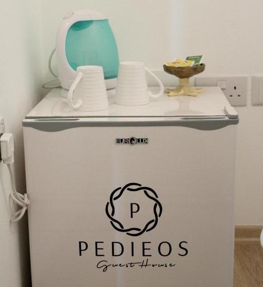 Номер Стандарт, Pedieos Guest House