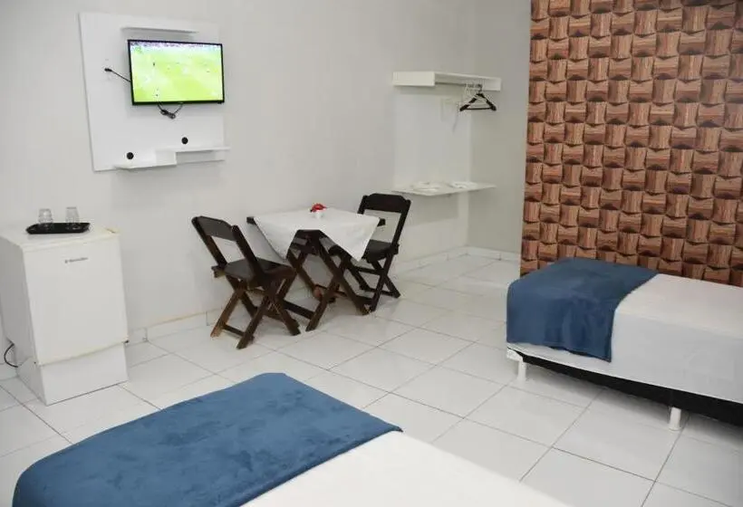デラックスルーム, Pousada E Posto Amigão