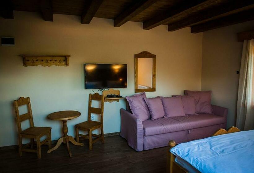 Номер Deluxe, Pensiunea Colt De Rai