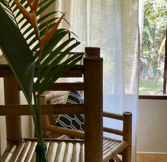 Номер Стандарт Совместная Ванная, Mythai Guesthouse