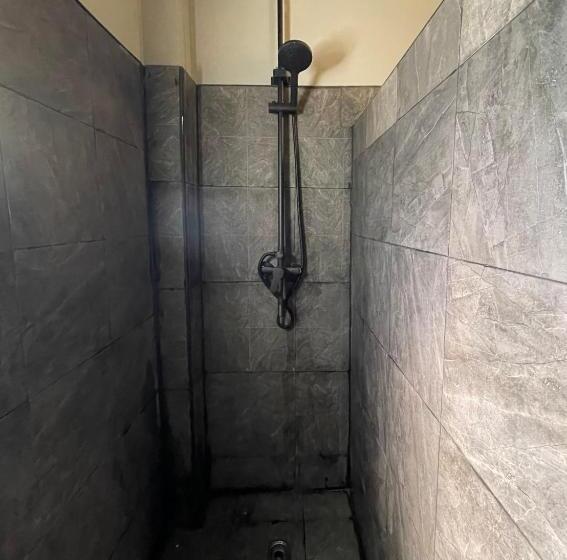 스탠다드 룸 공동 욕실, Mythai Guesthouse