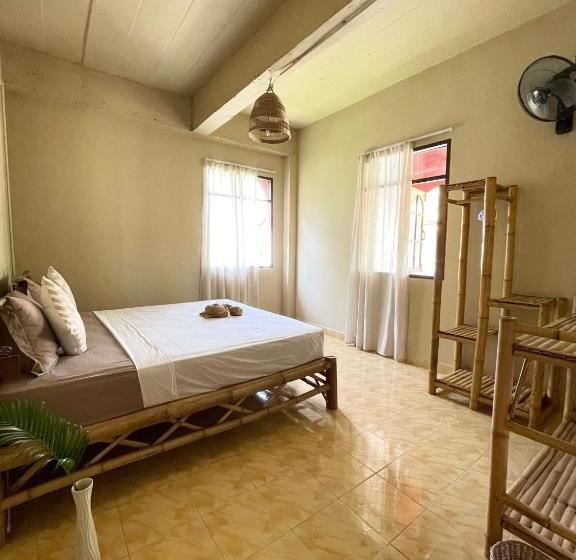 스탠다드 룸 공동 욕실, Mythai Guesthouse