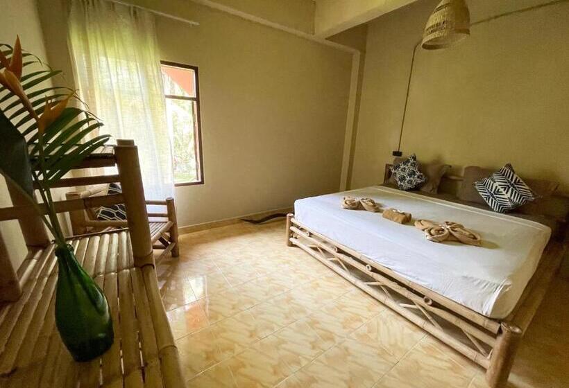 Номер Стандарт Совместная Ванная, Mythai Guesthouse
