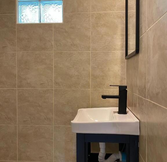 스탠다드 트리플 룸, Mythai Guesthouse