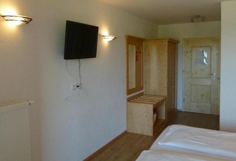 ガーデンビュースタンダードルーム, Landgasthof Entenwirt Tarsdorf