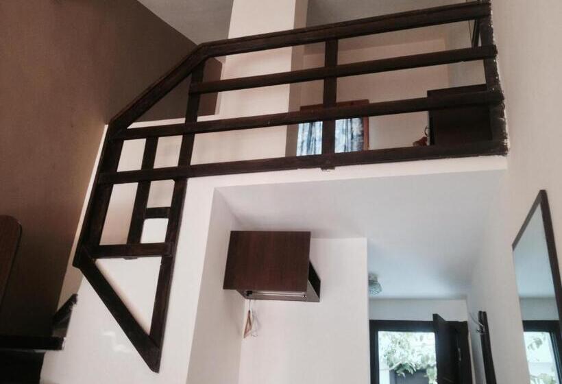 家庭间, Family Hotel Belvedere