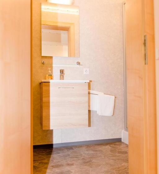 דירת חדר, Frühstückspension Scharinger Hof