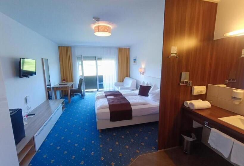 バルコニー付きスタンダードルーム, Golf Resort Klöch