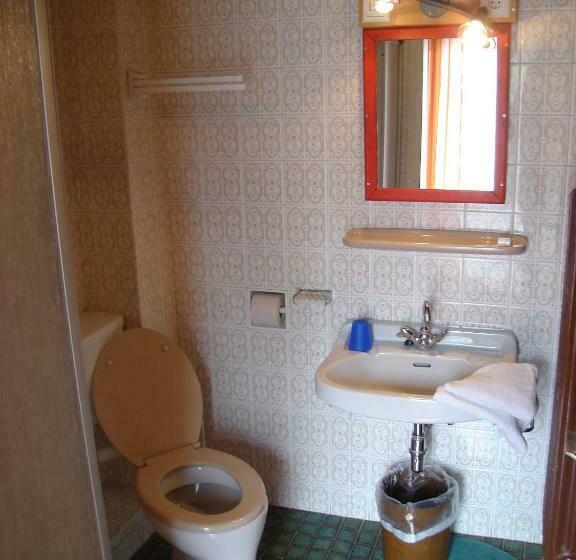 غرفة قياسية فردية, Hirscheggerhof