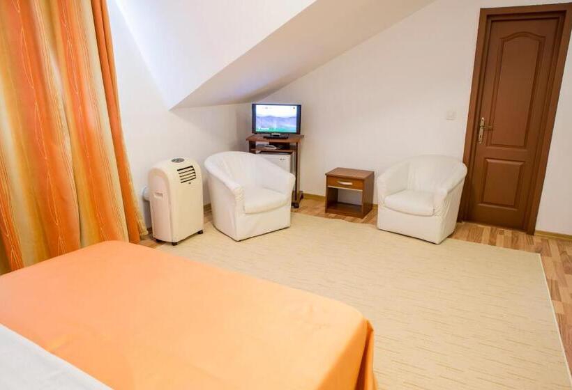 套房, Motel Darina