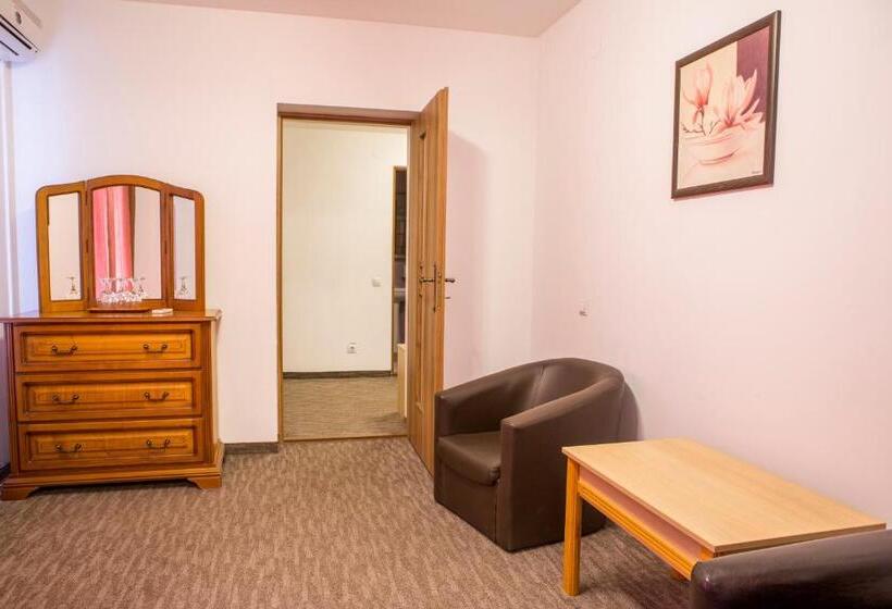 套房, Motel Darina