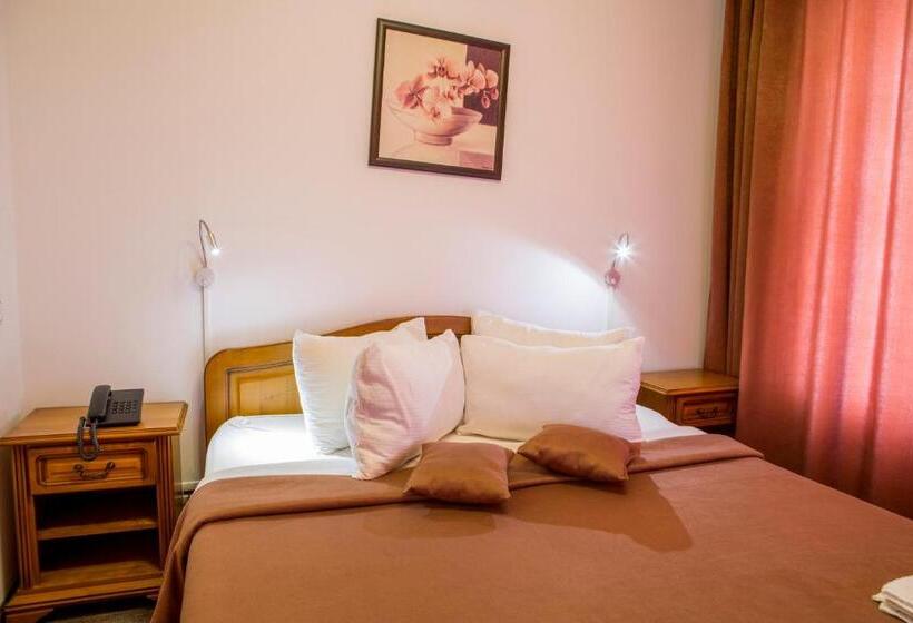 套房, Motel Darina