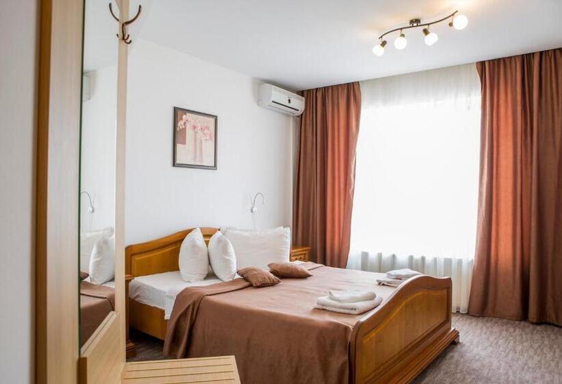 Люкс, Motel Darina