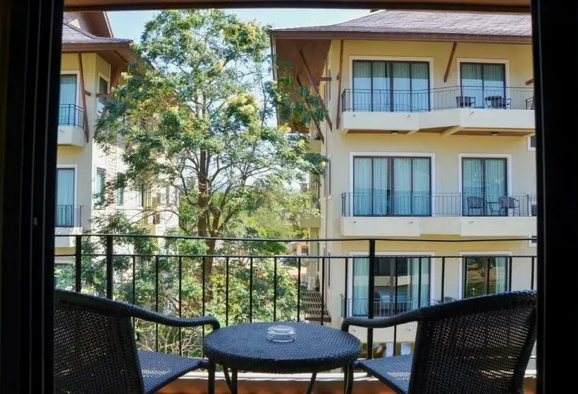 スイート, Patravana Resort