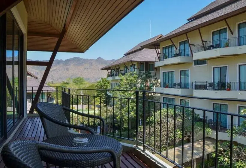 スイート, Patravana Resort