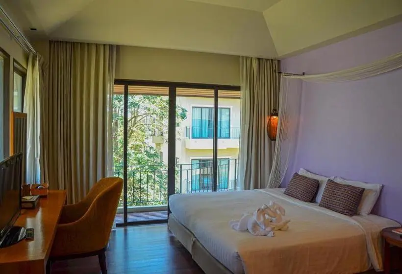 スイート, Patravana Resort
