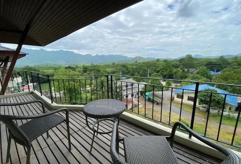 景色の見えるスイートルーム, Patravana Resort