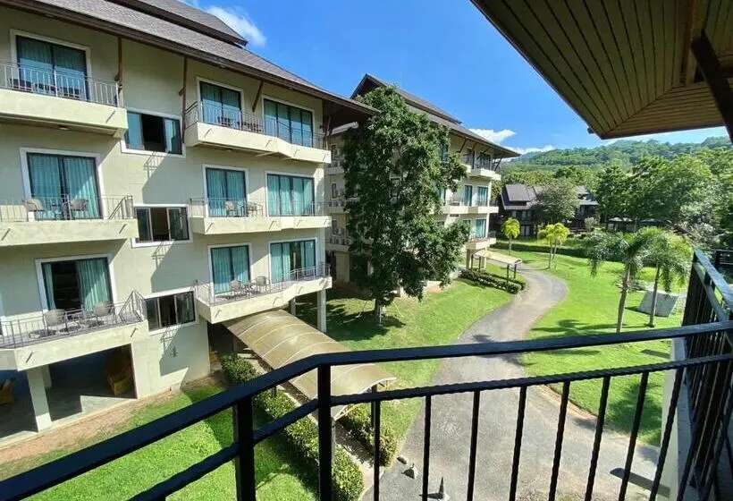 スイート, Patravana Resort