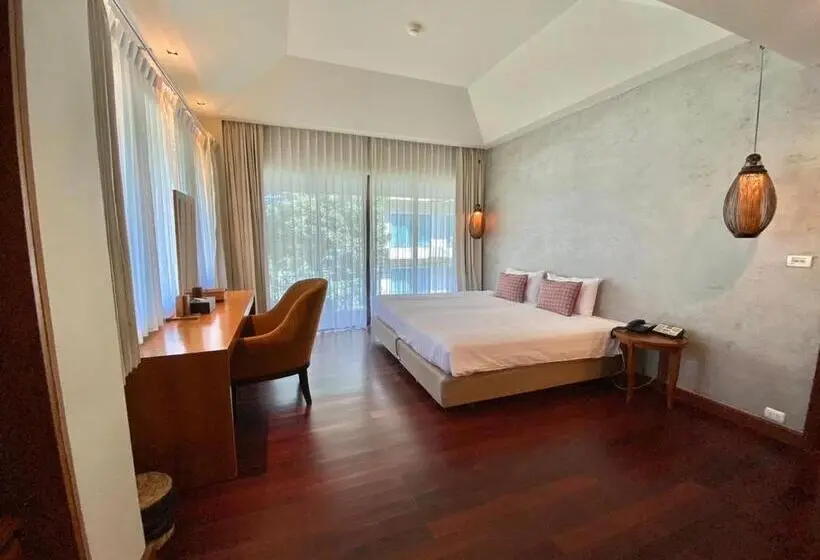 スイート, Patravana Resort