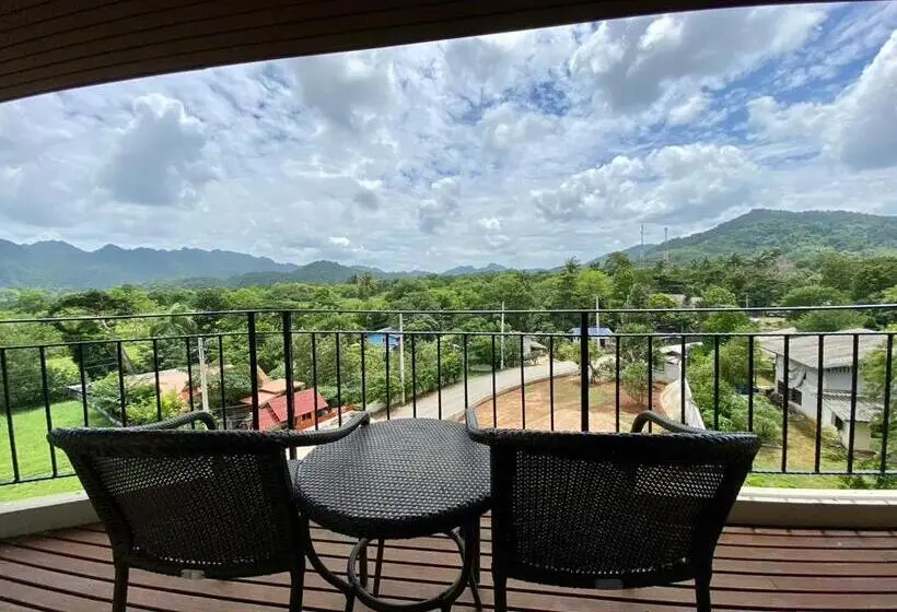 景色の見えるスイートルーム, Patravana Resort
