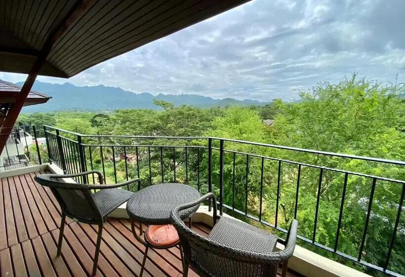 景色の見えるスイートルーム, Patravana Resort