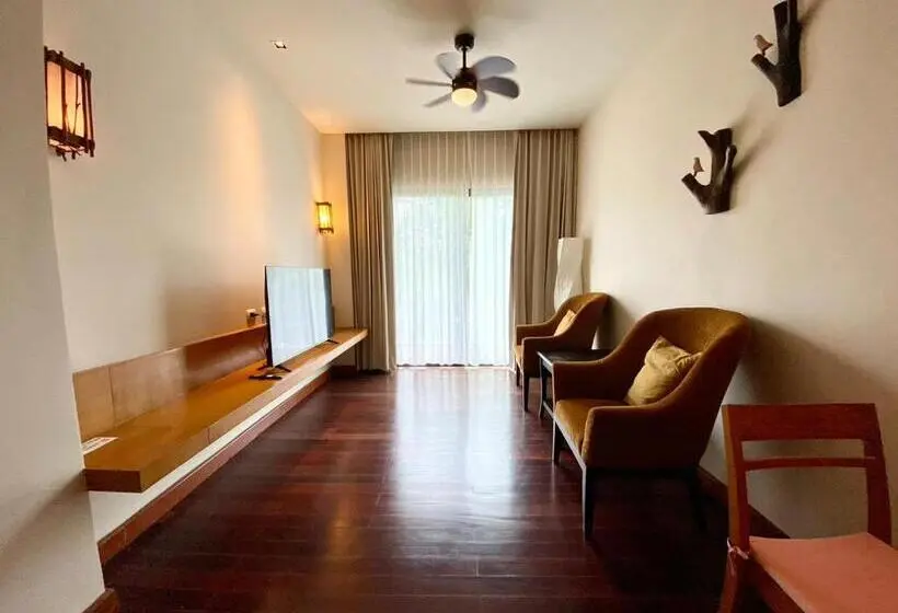 景色の見えるスイートルーム, Patravana Resort
