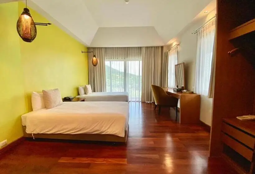 景色の見えるスイートルーム, Patravana Resort