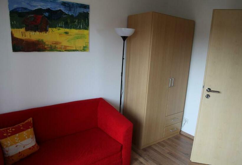 Standard Szoba, König In